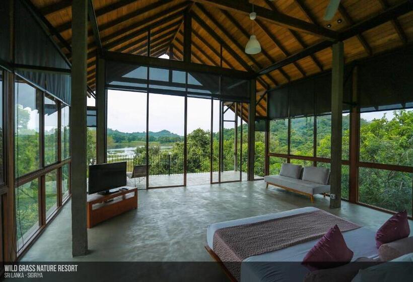 Люкс Премиум, Wild Grass Nature Resort