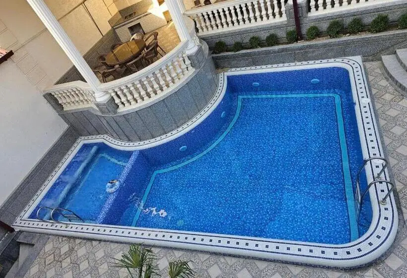 Quarto Familiar, Oscar