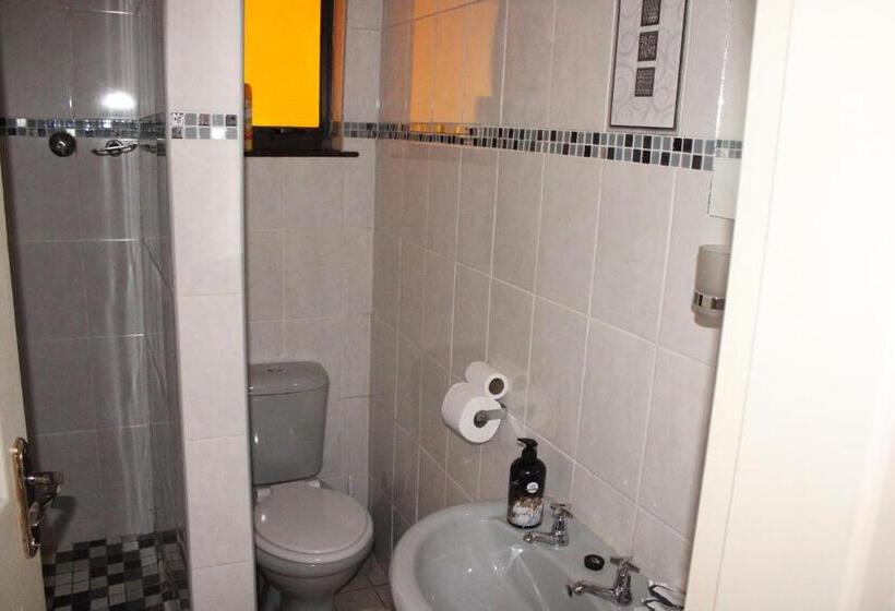 اتاق استاندارد, Boikhutsong Bed & Breakfast