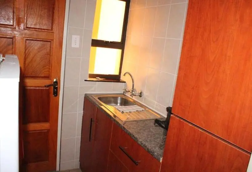 اتاق استاندارد, Boikhutsong Bed & Breakfast