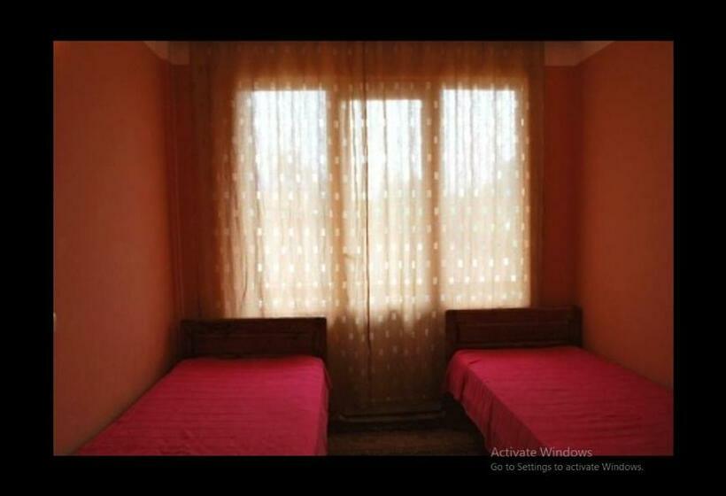 اتاق استاندارد با بالکن, Shorena