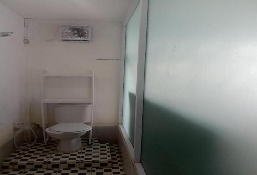 Номер Стандарт, Oyo 92503 Penginapan & Villa Sirait