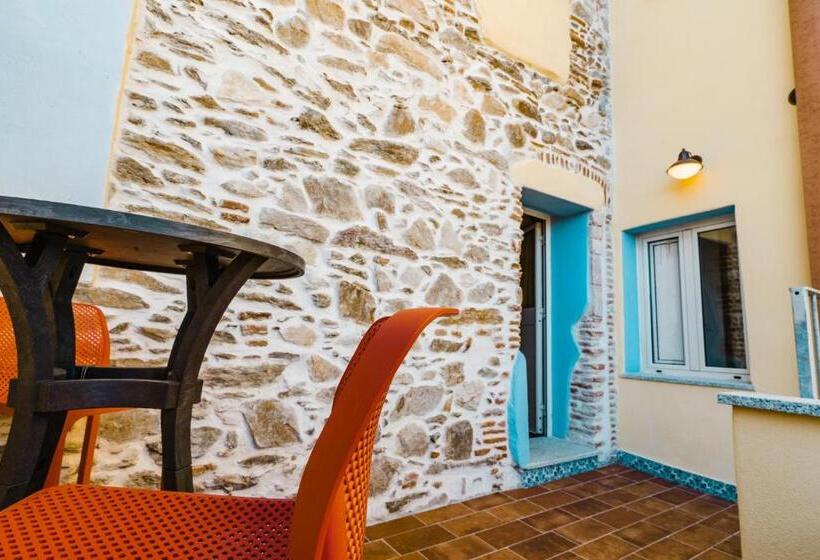 חדר סטנדרט נוף לים עם מרפסת, Panoramic Loft Con Uso Cucina ,casa Raimonda, Ammentos Posada