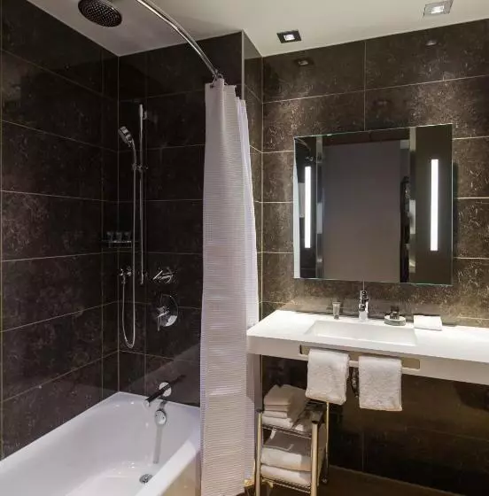 身障者適用スタンダードルーム, Ac Hotel Cincinnati At Liberty Center