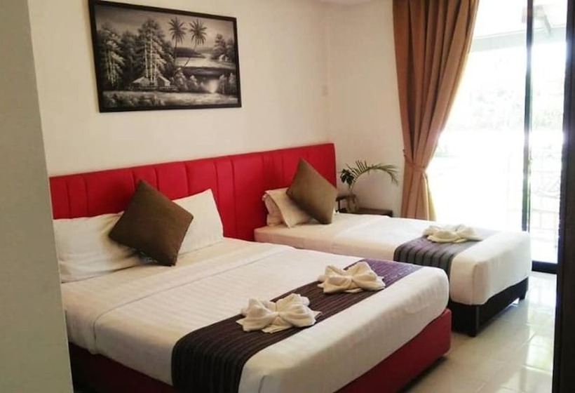 غرفة قياسية ثلاثية, Alia Residence