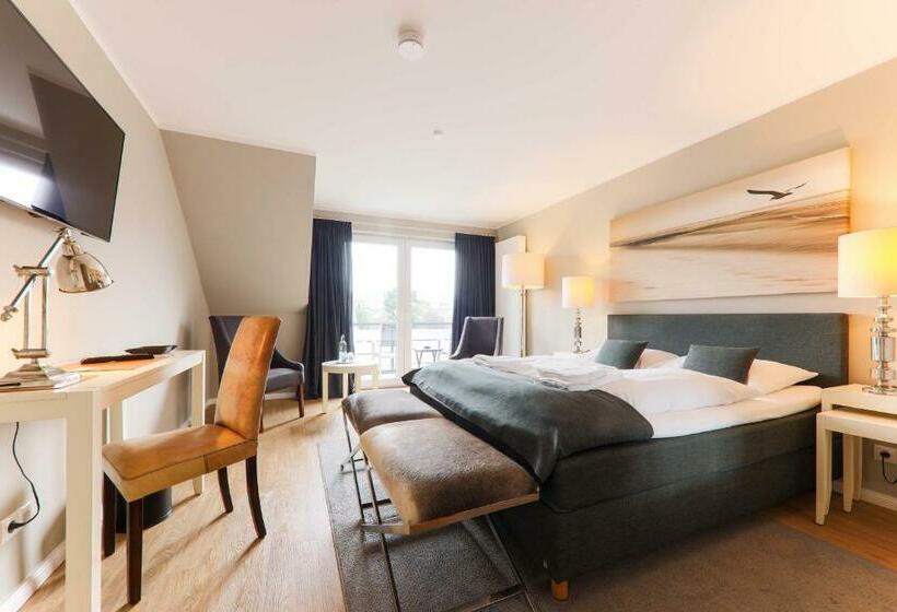 Номер Стандарт с Балконом, Astra Maris