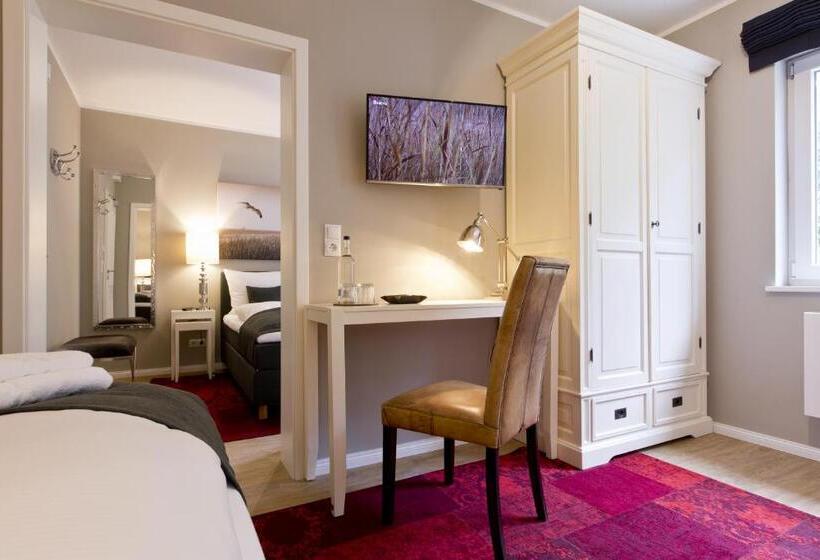 Номер Стандарт Трехместный, Astra Maris