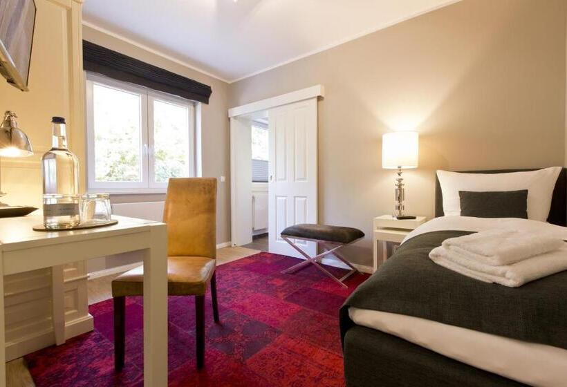 Номер Стандарт Трехместный, Astra Maris