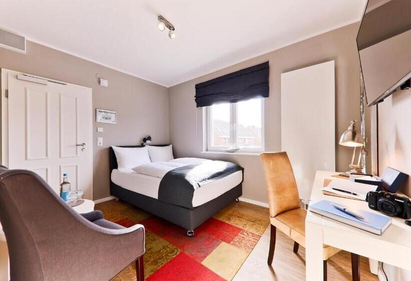 Номер Basic, Astra Maris