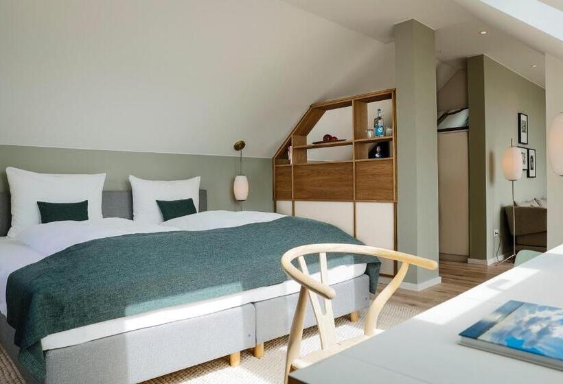 Люкс Кровать Кинг, Astra Maris