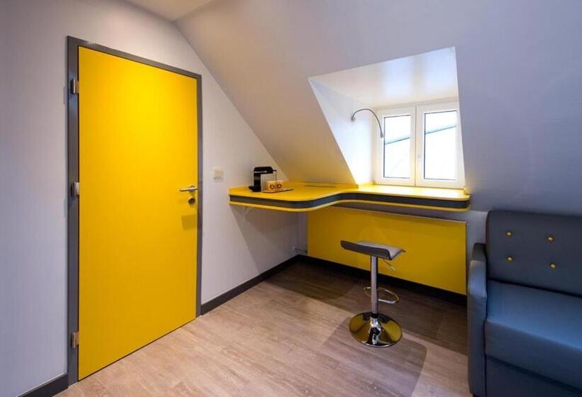 Habitació Quàdruple Estàndard, Buddy