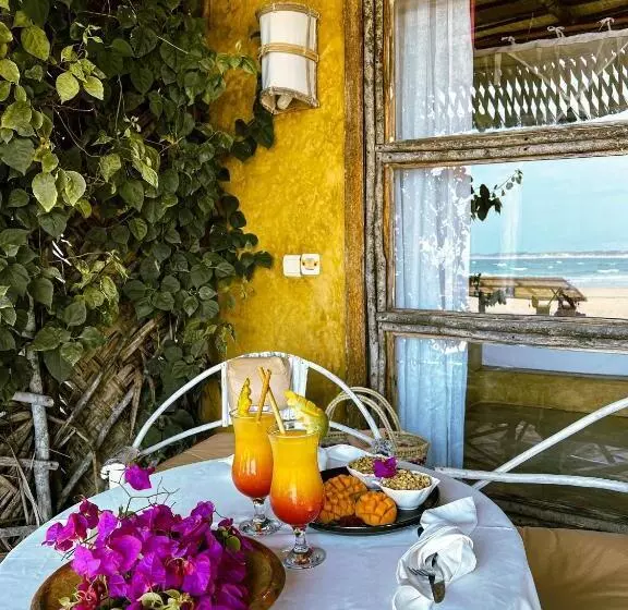 سوییت با چشم‌انداز دریا, Casa Na Praia Tofo  Beach Front