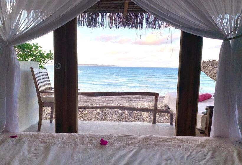 Bungalow Familiar, Casa Na Praia Tofo  Beach Front