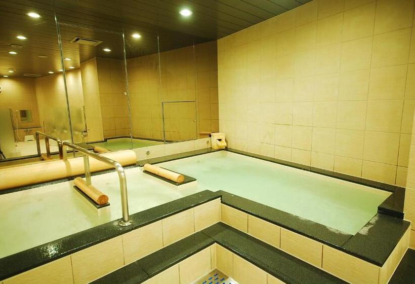 מיטה בחדר משותף, Anshin Oyado Shinbashi Ekimaeten