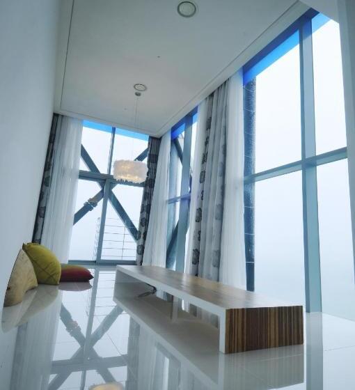 スイート, Haslla Art World Museum