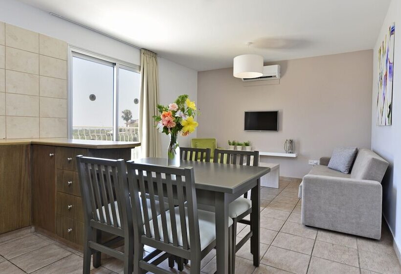 침실 1개 수피리어 아파트, Makronisos Village