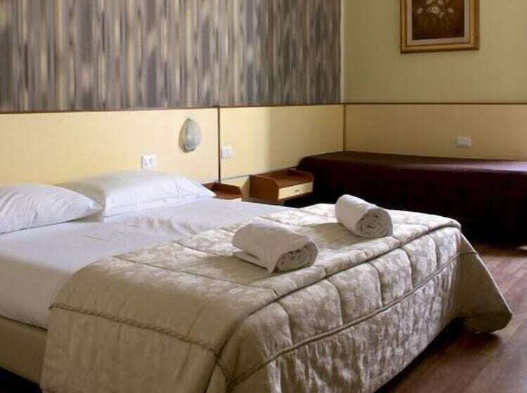 اتاق استاندارد سه نفره, Mimosa Pantheon