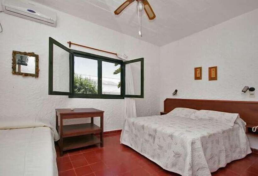 스탠다드 트리플 룸, Posada Del Barco