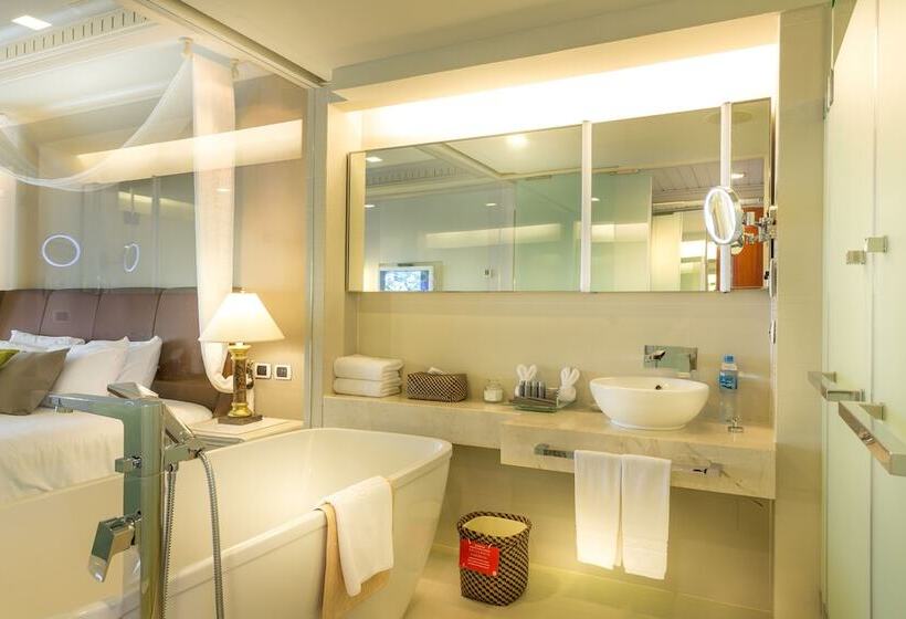 اتاق استاندارد با چشم‌انداز دریا, Royal Cliff Beach Hotel Pattaya