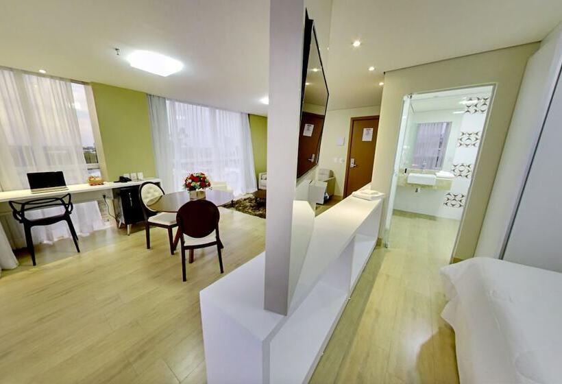 行政套房, Select