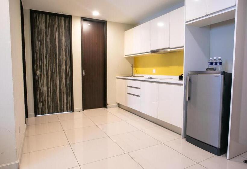 جناح ديلوكس, Sky Hotel Kota Kinabalu