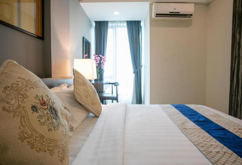 إستوديو قياسى, Sky Hotel Kota Kinabalu