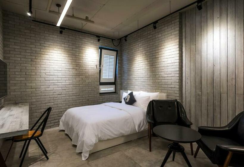 חדר דלוקס, The Designers Dongdaemun