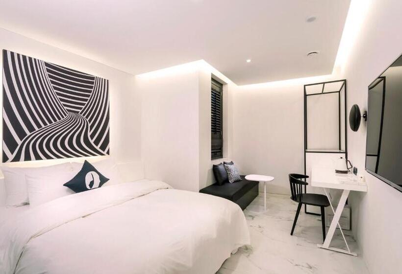 חדר דלוקס, The Designers Dongdaemun