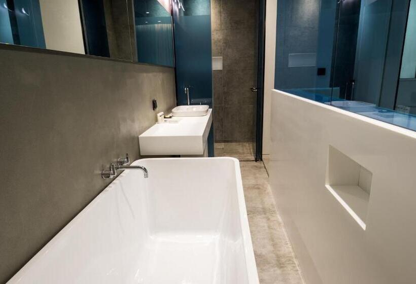 חדר דלוקס, The Designers Dongdaemun