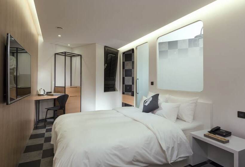 デラックスルーム, The Designers Dongdaemun