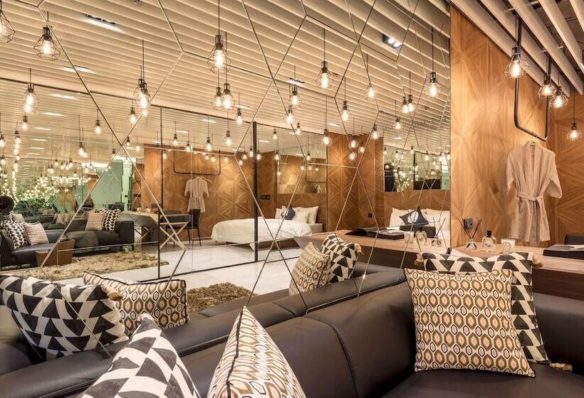 סוויטה, The Designers Dongdaemun