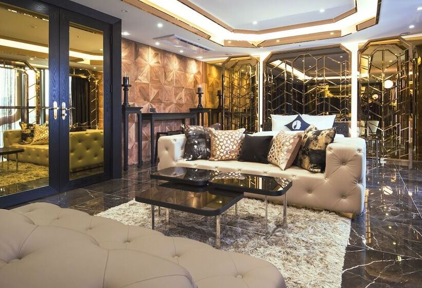 סוויטה, The Designers Dongdaemun