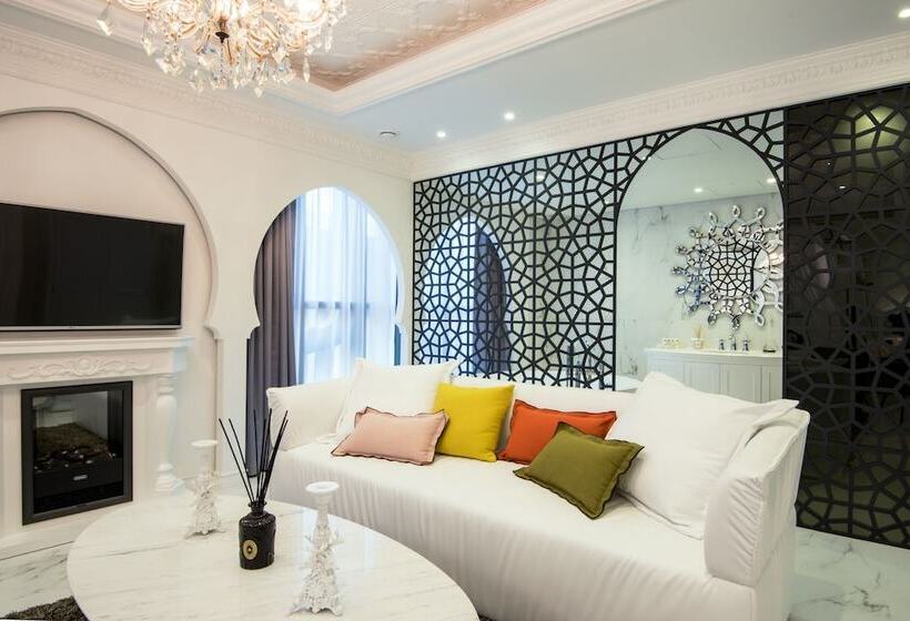 סוויטה, The Designers Dongdaemun