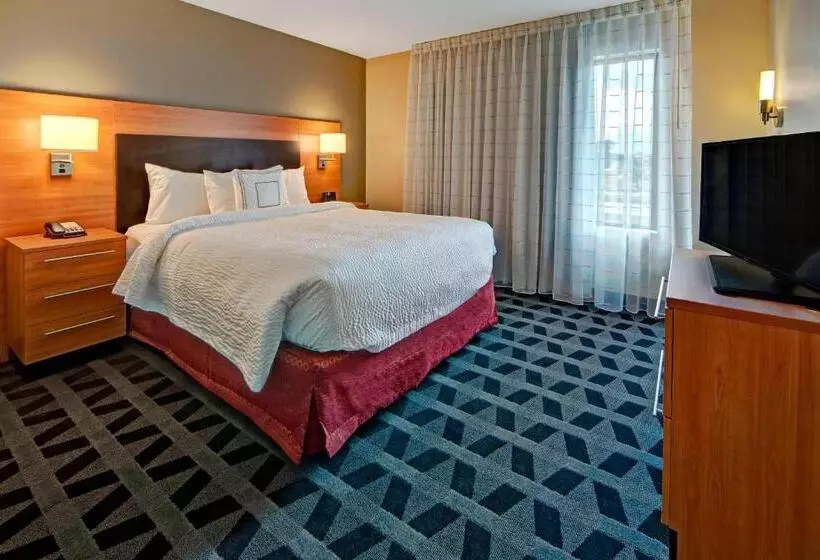 キングサイドベッドのスタンダードワンルーム, Towneplace Suites By Marriott Hattiesburg
