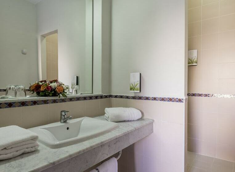 Chambre Familiale, Valeria Dar Atlas All Inclusive