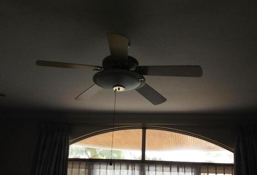 豪华海景房, Linaw Beach Resort