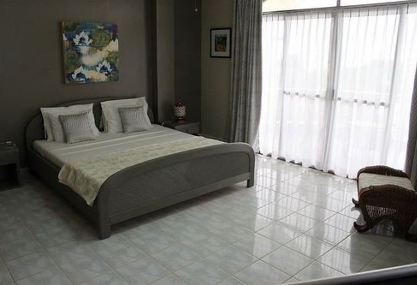 豪华海景房, Linaw Beach Resort