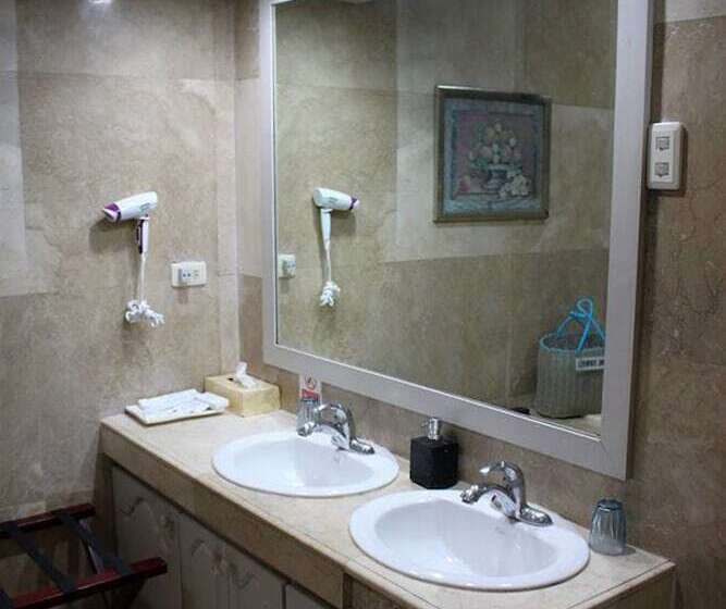 豪华海景房, Linaw Beach Resort