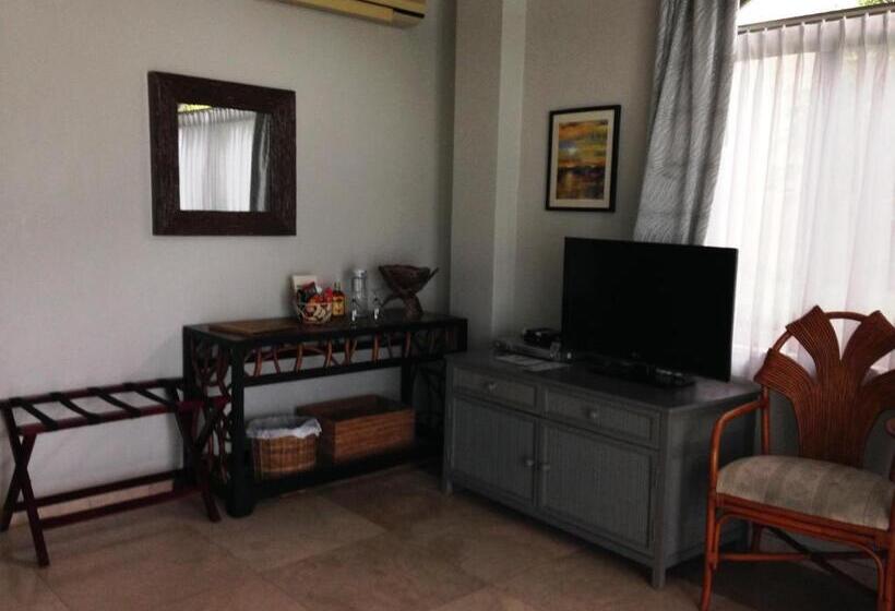 豪华海景房, Linaw Beach Resort