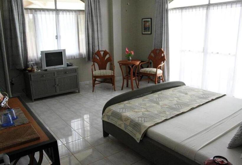 Номер Deluxe Вид на Море, Linaw Beach Resort