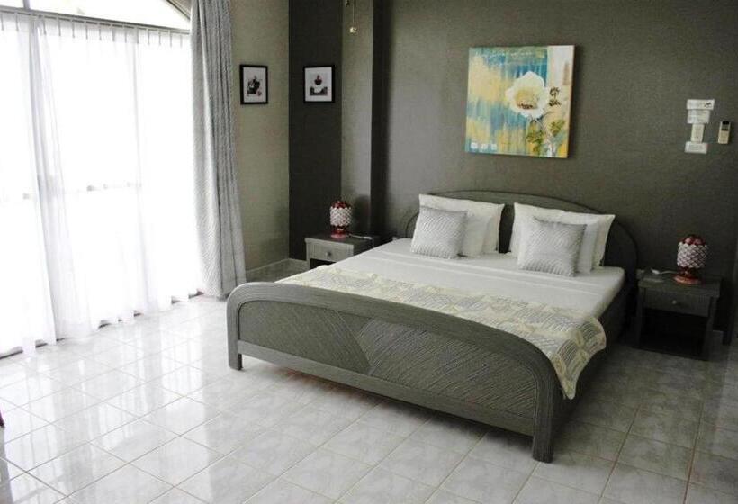 Номер Deluxe Вид на Море, Linaw Beach Resort