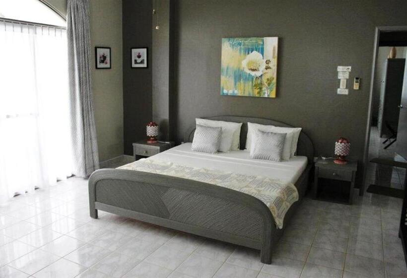 豪华海景房, Linaw Beach Resort