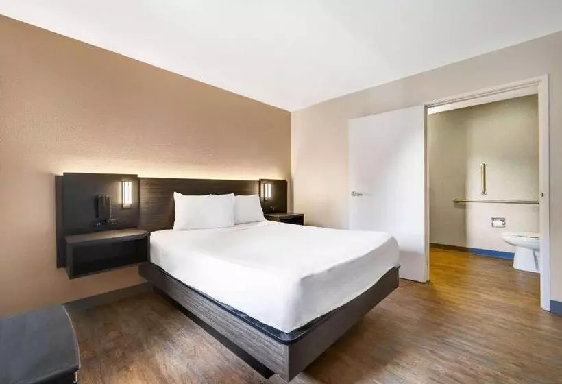 身障者適用スタンダードルーム, Motel 6kirkland, Wa  North Kirkland