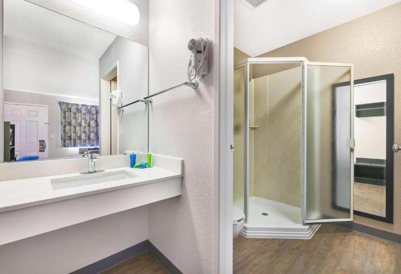 غرفة ديلوكس, Motel 6kirkland, Wa  North Kirkland