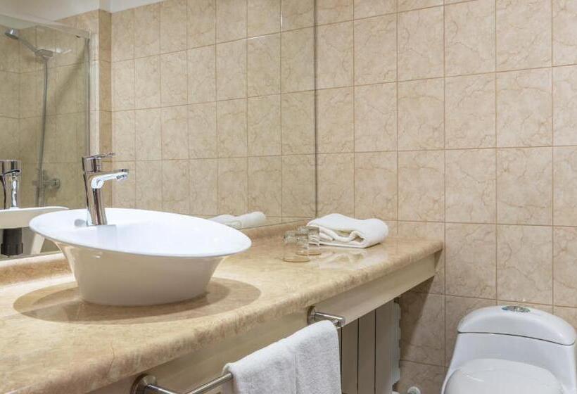 غرفة قياسية بلس, Río Serrano Hotel + Spa