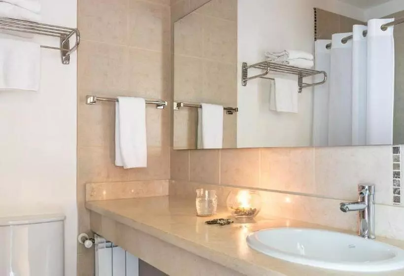 山の見えるスーペリアルーム, Río Serrano Hotel + Spa