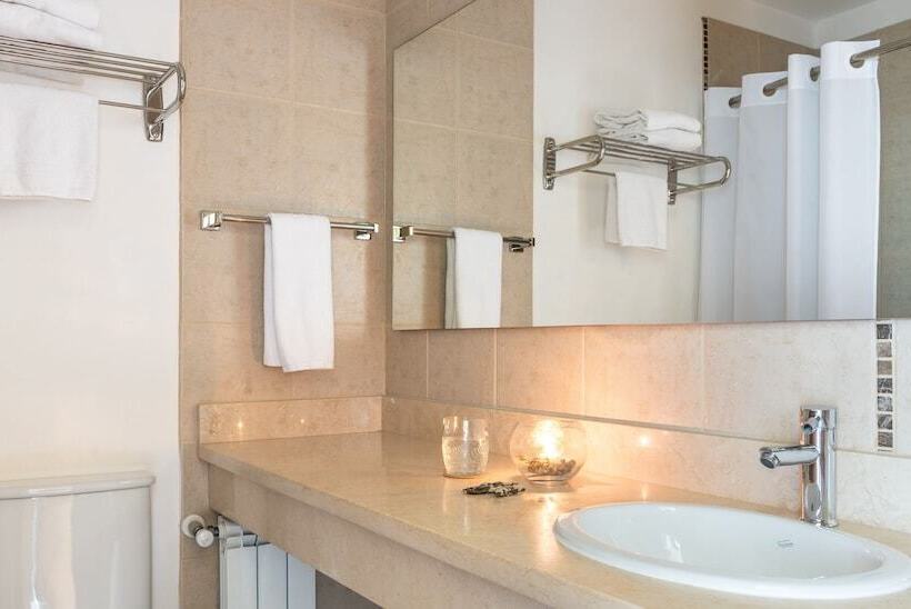اتاق سوپریور با چشم‌انداز کوهستان, Río Serrano Hotel + Spa