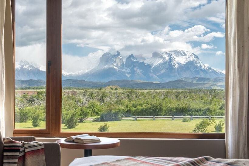 غرفة سوبيريور مطلة على الجبل, Río Serrano Hotel + Spa