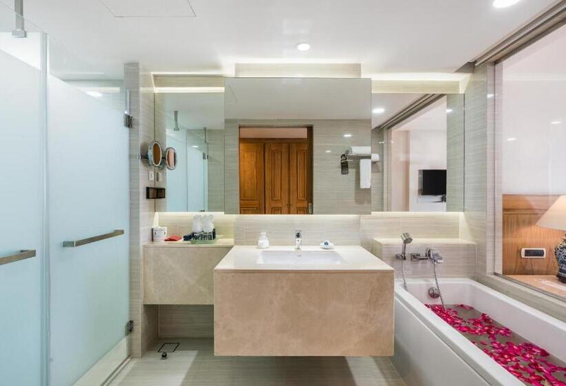 اتاق لوکس, Royal Cliff Beach Hotel Pattaya