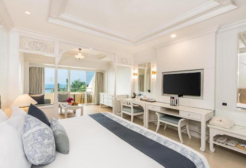 Mini Suite, Royal Cliff Beach Hotel Pattaya